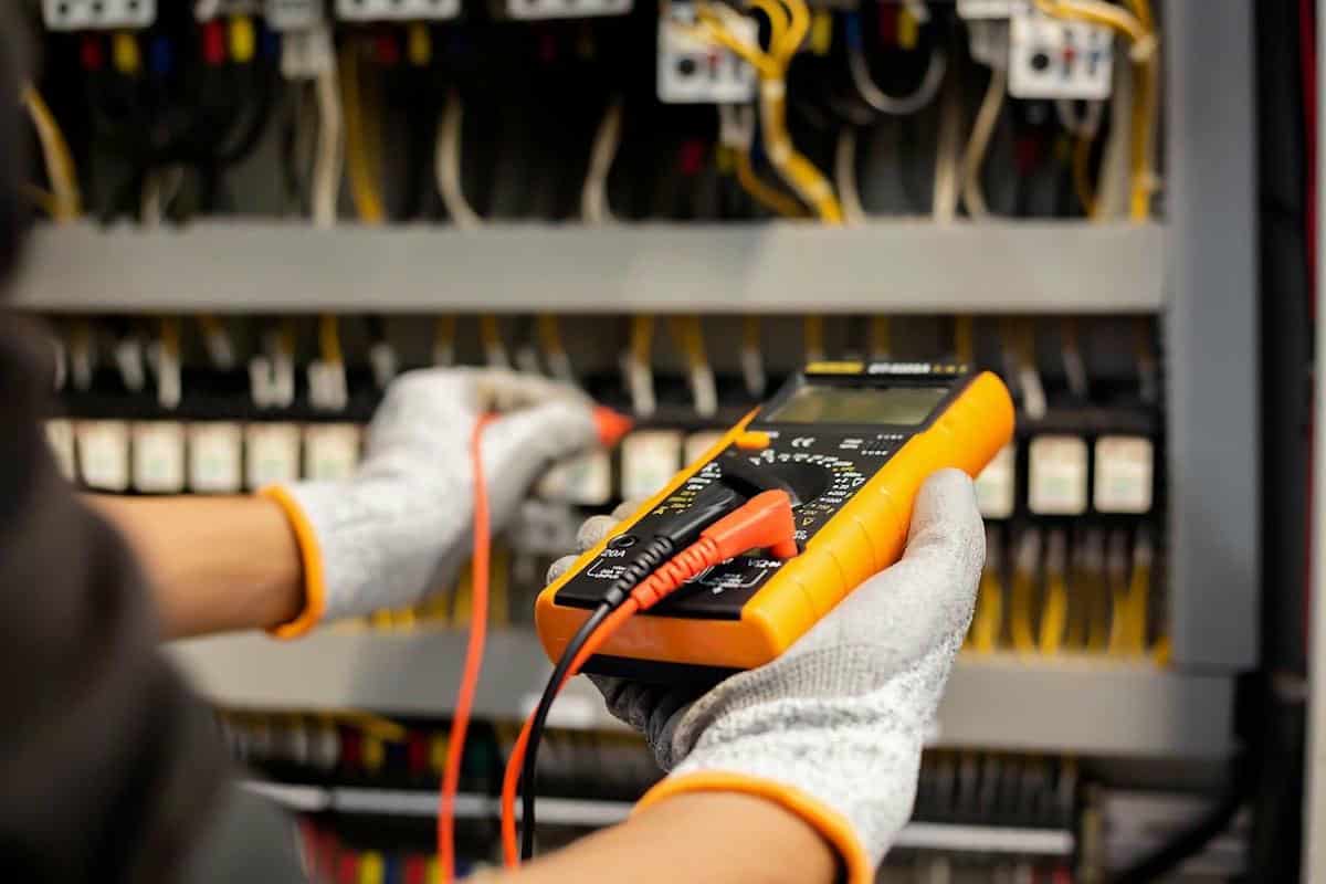 Elektrik Kaçak Tespiti yerinde kontrol